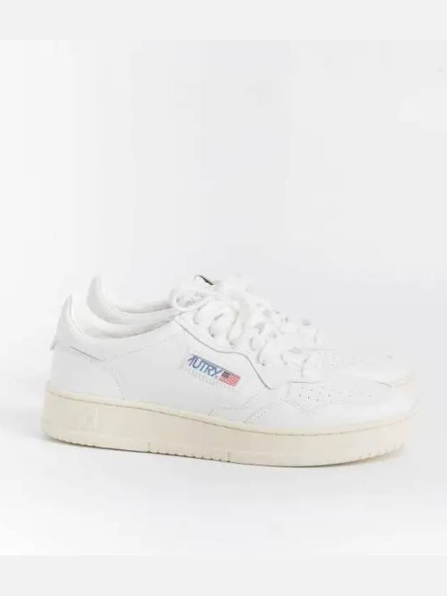 Medalist Leather Low Top Sneakers White - AUTRY - BALAAN 2