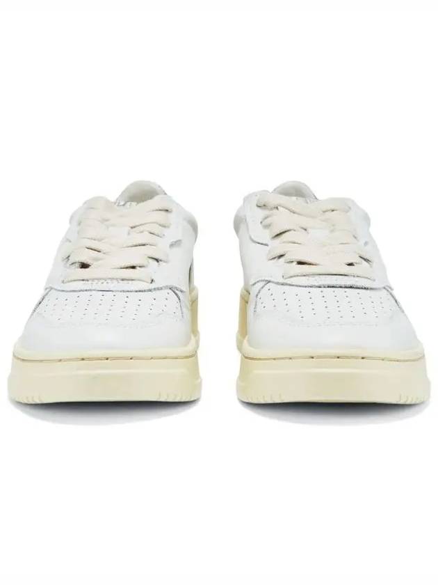 Medalist Silver Tab Low Top Sneakers White - AUTRY - BALAAN 4