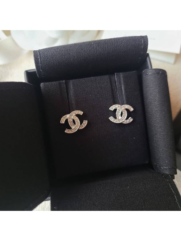 CC Logo Crystal Stud Earrings Silver - CHANEL - BALAAN 9