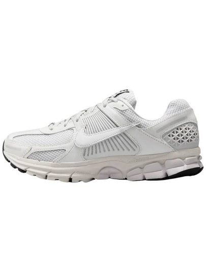 Zoom Vomero 5 Low Top Sneakers White - NIKE - BALAAN 2