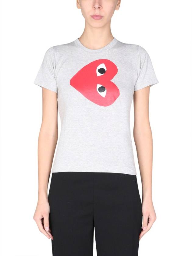 Play Women's Rotate Red Big Heart Print Short Sleeve T-Shirt P1 T263 1 Gray - COMME DES GARCONS PLAY - BALAAN 2