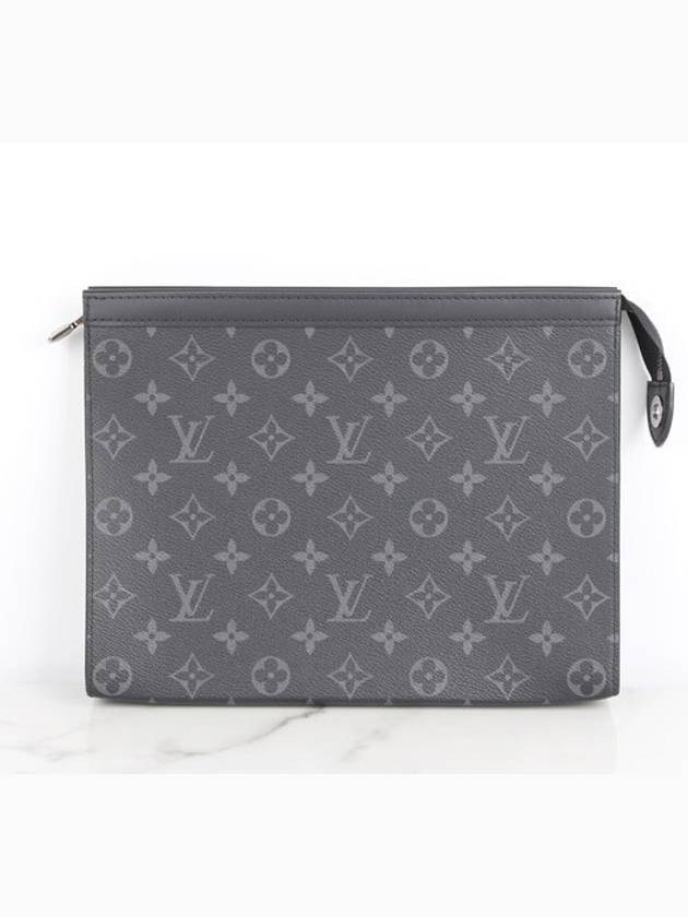 Pochette Voyage Clutch MM - LOUIS VUITTON - BALAAN 1