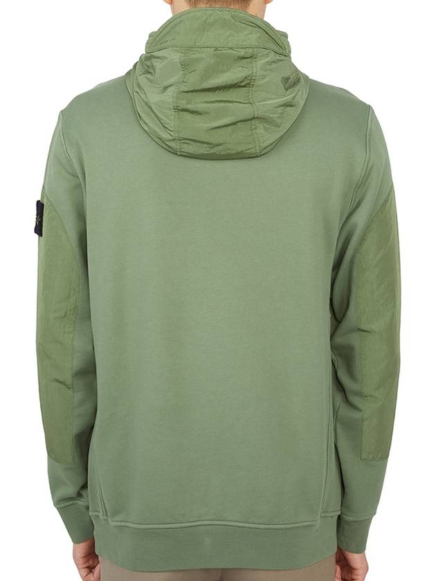 Garment Dyed Cotton Fleece Badge Hoodie Green - STONE ISLAND - BALAAN 5