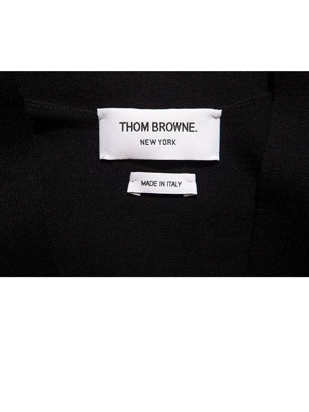 Sustainable Fine Merino Wool 4-Bar Relaxed Fit V-Neck Cardigan Navy - THOM BROWNE - BALAAN 9