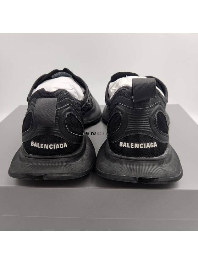 Circuit Low Top Sneakers Black - BALENCIAGA - BALAAN 6