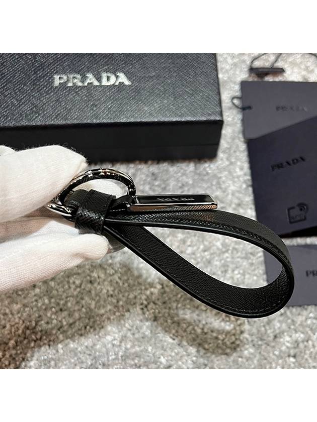 Logo Saffiano Leather Key Holder Black - PRADA - BALAAN 7