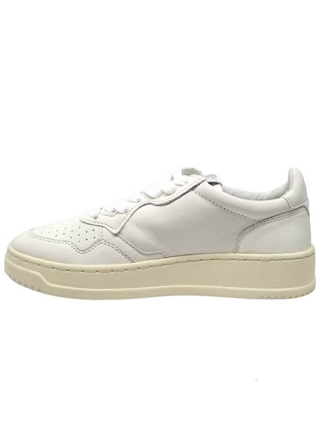 Medalist Goatskin Low Top Sneakers White - AUTRY - BALAAN 6