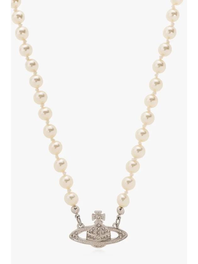 Mini Bas Relief Pearl Necklace Platinum Cream Pearl Crystal - VIVIENNE WESTWOOD - BALAAN 3