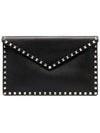 Women's Rockstud Envelope Clutch Bag Black - VALENTINO - BALAAN 1