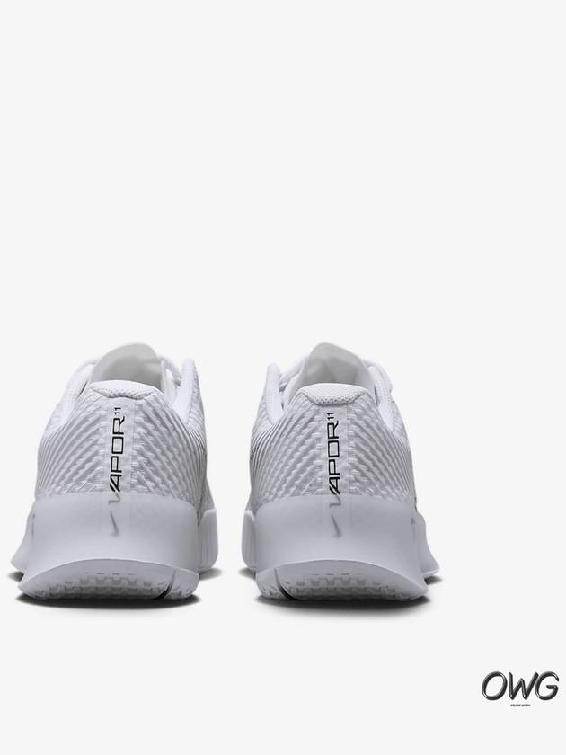 Court Air Zoom Vapor11 Low Top Sneakers White - NIKE - BALAAN 6