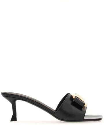 Ferragamo Sandals Black - SALVATORE FERRAGAMO - BALAAN 1