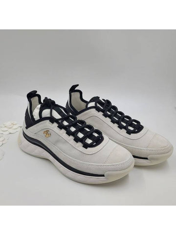 Mixed fiber white sneakers gold G45332 - CHANEL - BALAAN 1