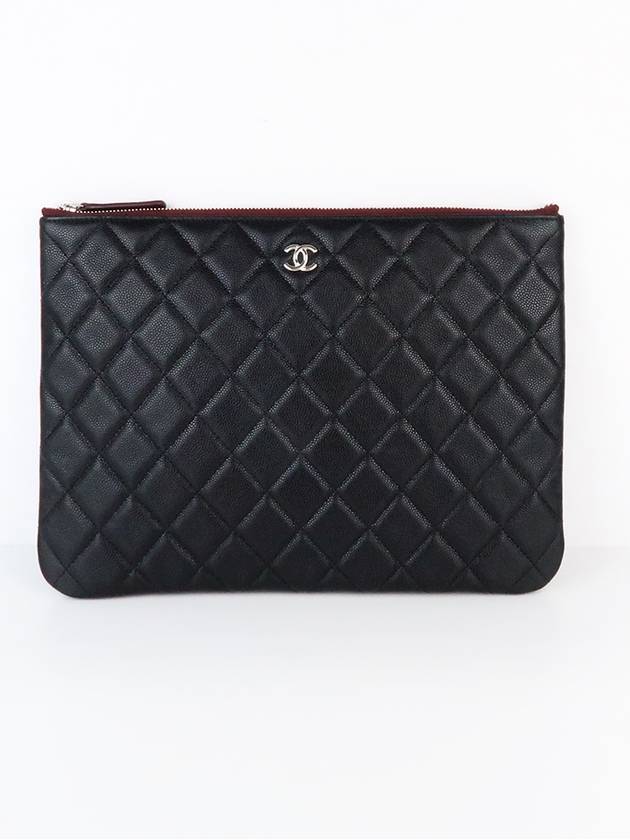 Medium Classic Clutch Bag Caviar Leather & Silver Black - CHANEL - BALAAN 2