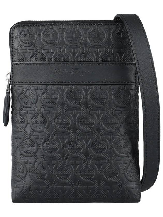 Gancini Embossed Travel Cross Bag Black - SALVATORE FERRAGAMO - BALAAN 2