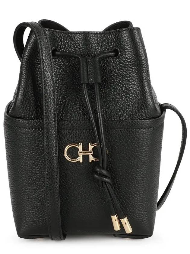 Gancini Mini Bucket Bag Black - SALVATORE FERRAGAMO - BALAAN 2