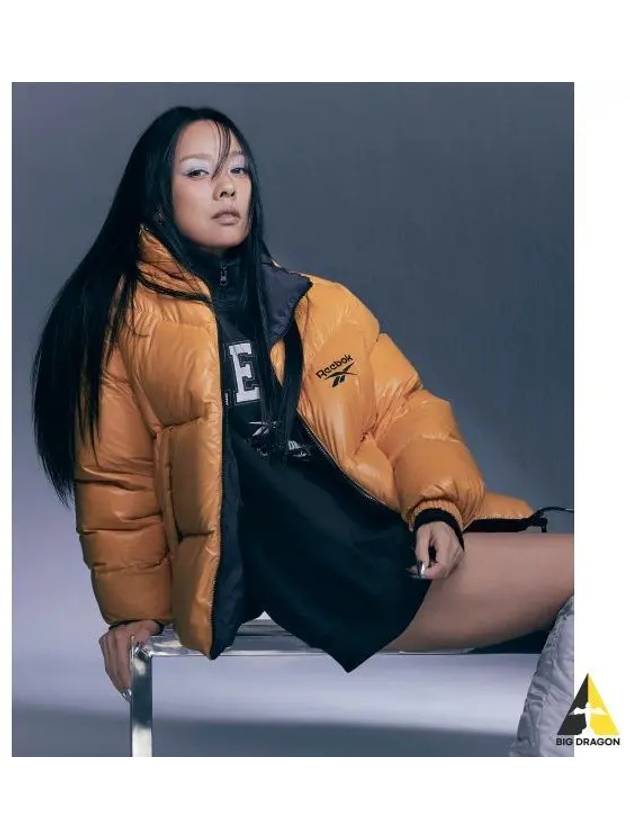 Hyori Lee wearing reversible pump down jacket yellow black - REEBOK - BALAAN 1