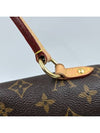 Female Clooney mm 4348 - LOUIS VUITTON - BALAAN 23