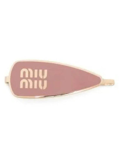 Engraved Logo Enamel Hair Clip Pink - MIU MIU - BALAAN 2