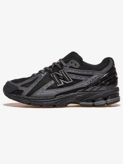 1906R Low Top Sneakers Black - NEW BALANCE - BALAAN 2