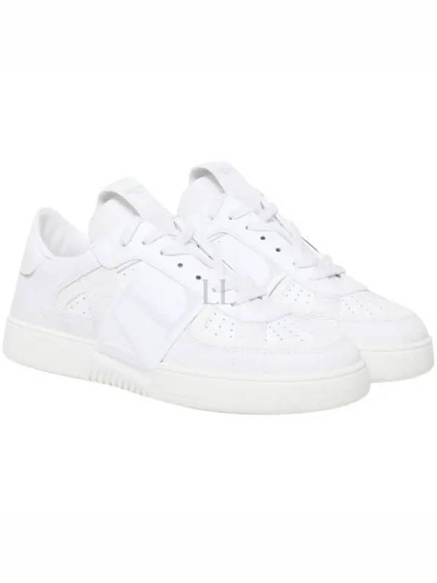 5Y0S0C58 BQX 7DU 5Y2S0C58 VL7N low top sneakers - VALENTINO - BALAAN 1