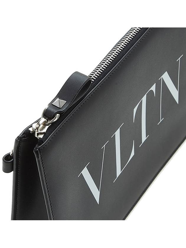 Logo Leather Clutch Bag Black - VALENTINO - BALAAN 10