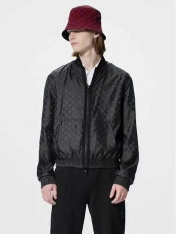 Monogram Reversible Light Bomber Black 1AAT6O - LOUIS VUITTON - BALAAN 1