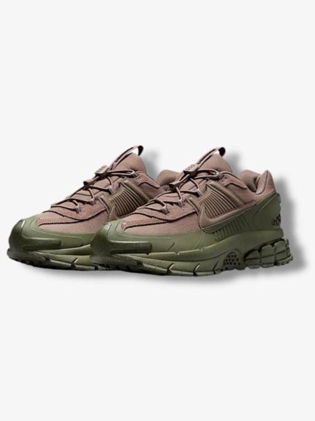 Zoom Vomero Roam Low Top Sneakers Mink Brown - NIKE - BALAAN 2