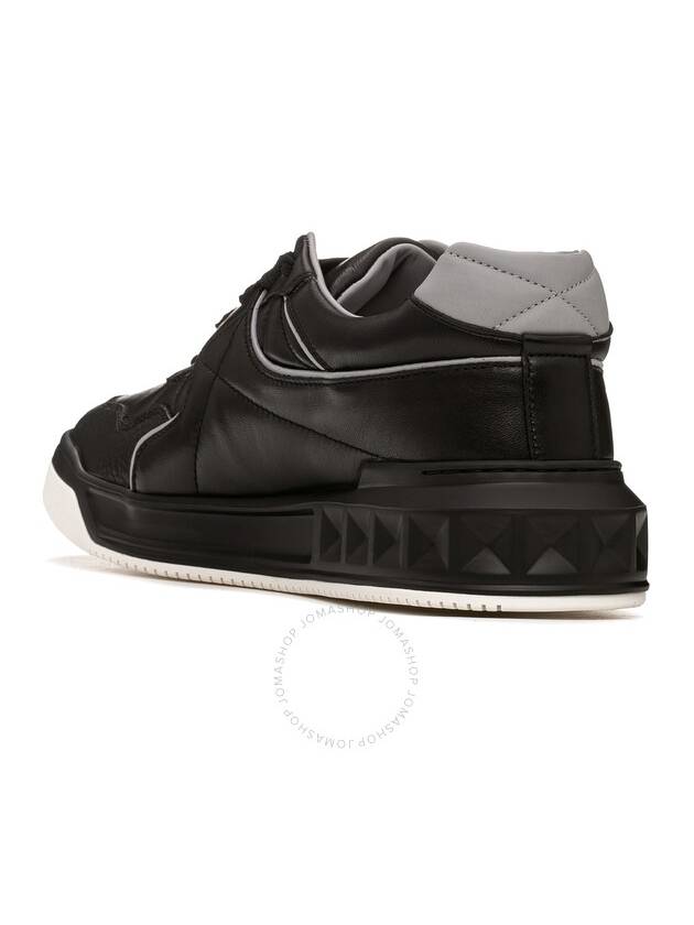 Stud Low Top Sneakers Black - VALENTINO - BALAAN 4