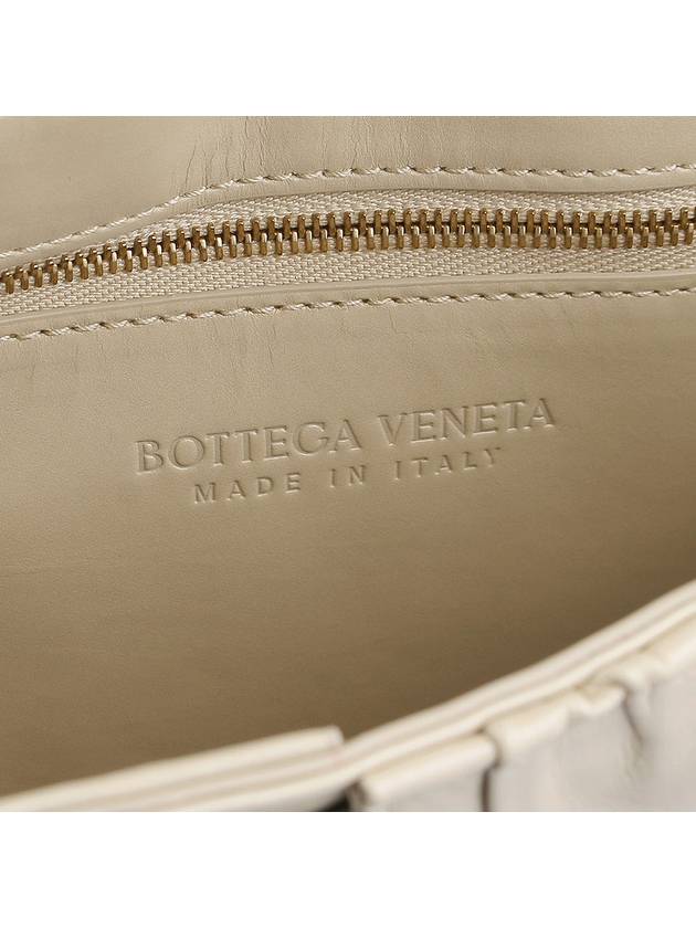 Cassette Intrecciato Leather Cross Bag Porridge - BOTTEGA VENETA - BALAAN 8