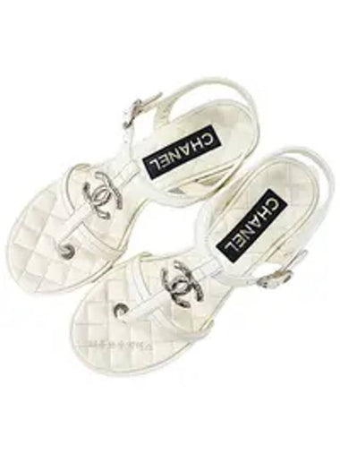 CC Logo Quilted Sandals White - CHANEL - BALAAN 1