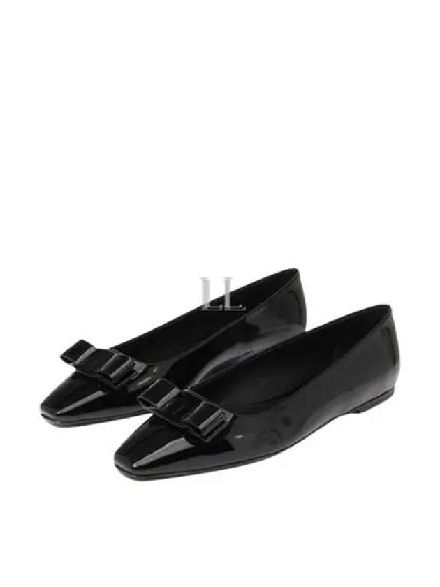 Vara Bow Ballet Flat Black - SALVATORE FERRAGAMO - BALAAN 2