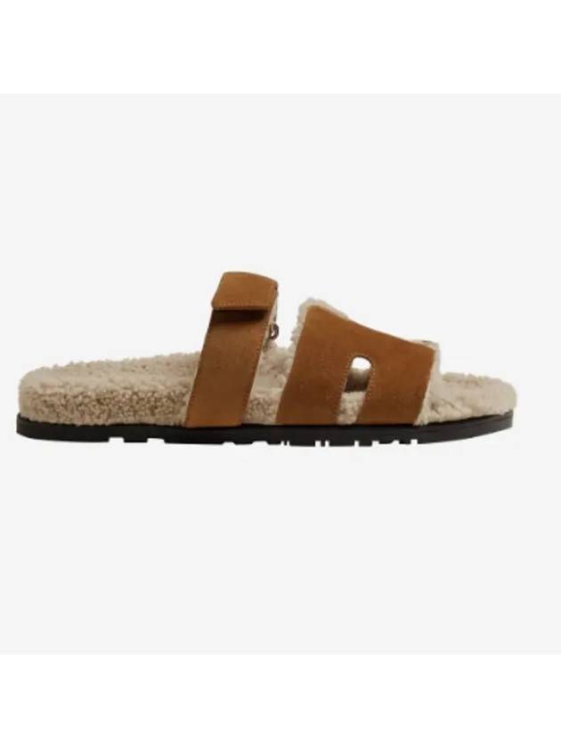 Chypre Suede Goatskin Woolskin Sandal Brun Fume - HERMES - BALAAN.