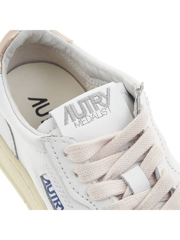 Medalist Goatskin Low Top Sneakers Gold White - AUTRY - BALAAN 9