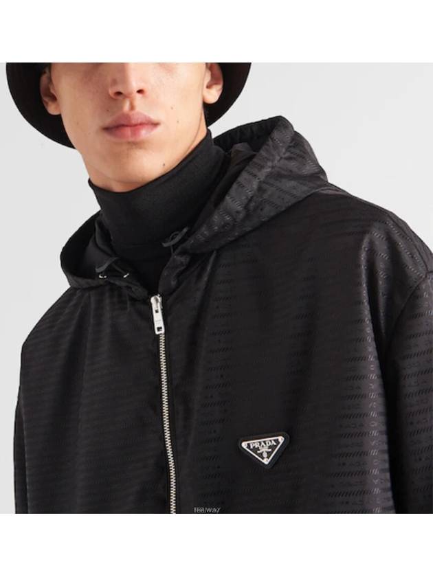 Triangle Logo Nylon Hooded Jacket Black - PRADA - BALAAN 3