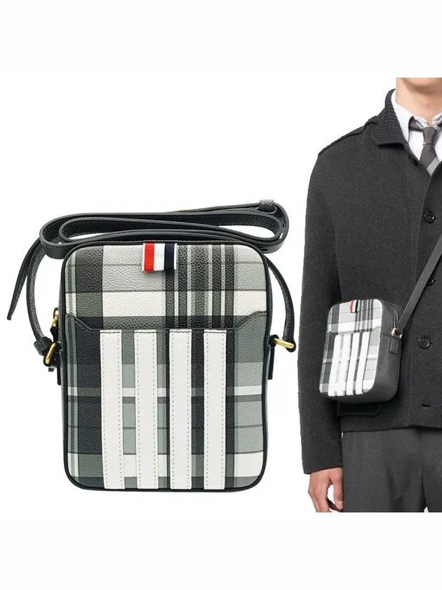 Madras 4-Bar Vertical Pepple Grain Leather Cross Bag Grey - THOM BROWNE - BALAAN.