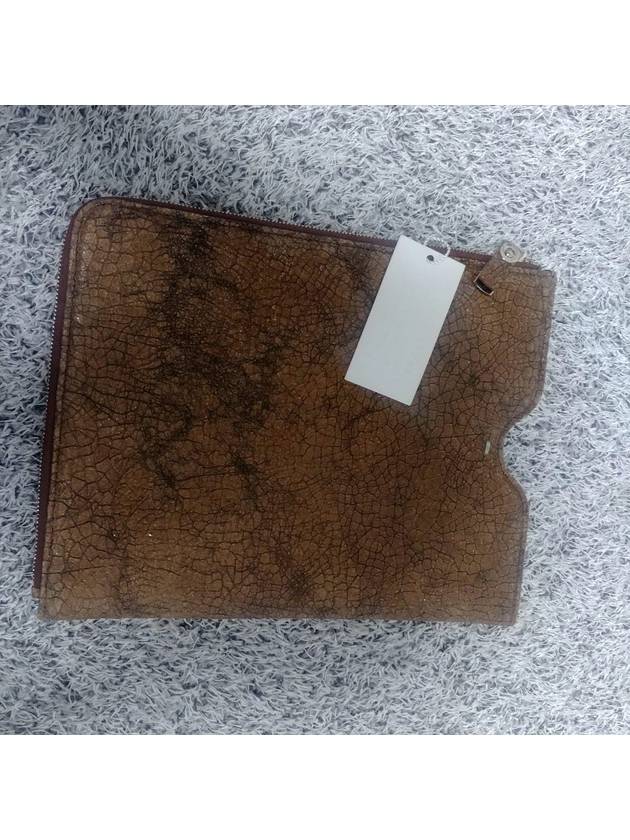 Maison Margiela Martin Margiela cracked leather document holder - MAISON MARGIELA - BALAAN 5