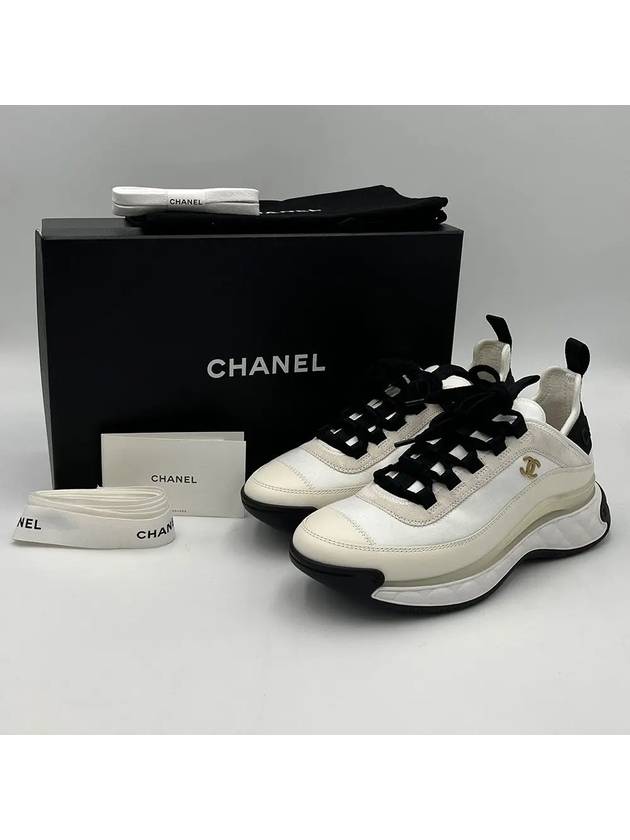 W Mixed Fiber Sneakers Velvet Calfskin Gold Metal Ivory G35617 - CHANEL - BALAAN 1