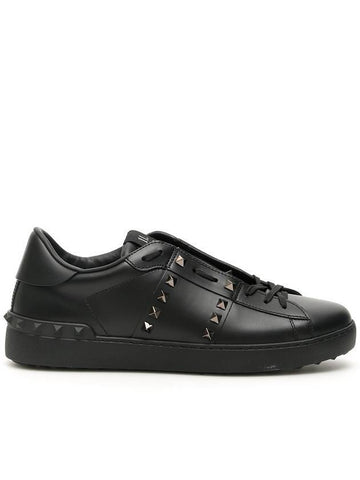 Rockstud Low-Top Sneakers Black - VALENTINO - BALAAN 1