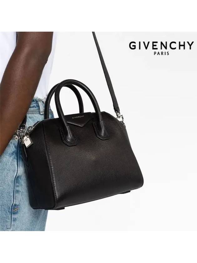 Antigona Women's Tote Bag BB50TNB00B 001 - GIVENCHY - BALAAN 10