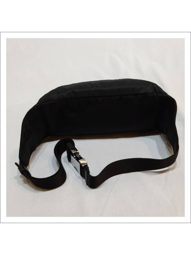 Triangle Logo Re-nylon Belt Bag Black - PRADA - BALAAN 10