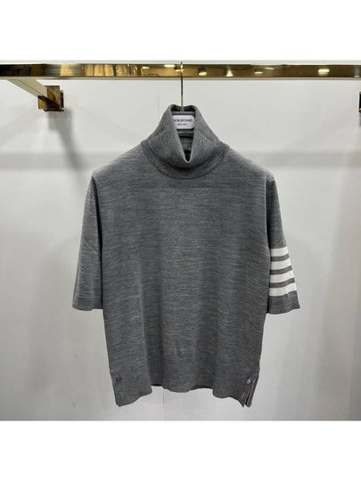 Fine Merino 4 Bar Relaxed Short Sleeve Turtleneck Grey - THOM BROWNE - BALAAN 2