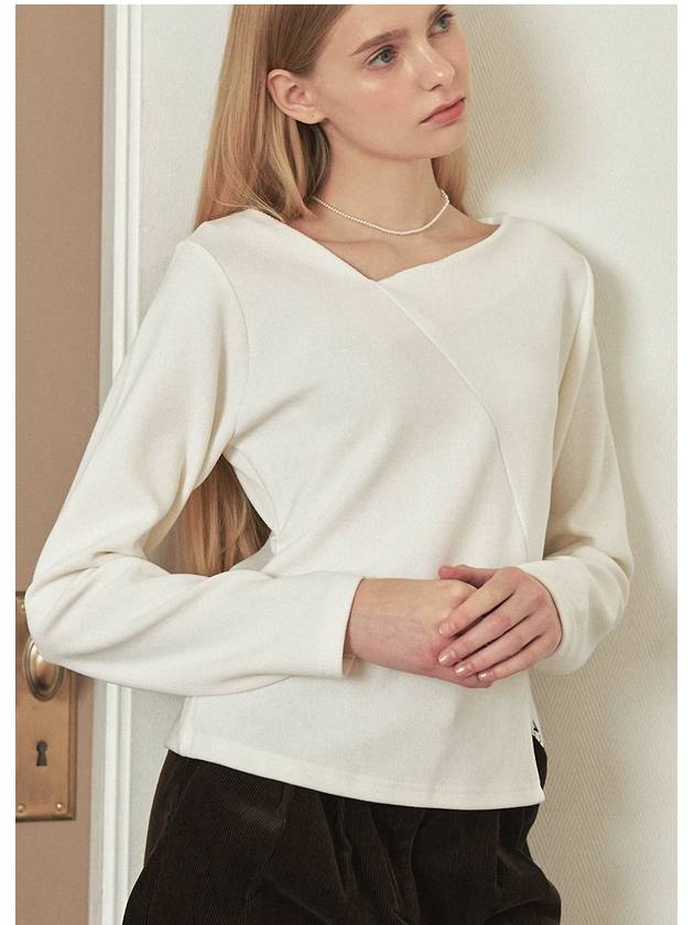 Women's Winning Line Slit Long Sleeve T Shirt Ivory - MICANE - BALAAN 5