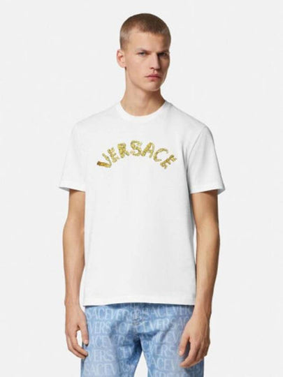 Seashell Baroque Embroidered Logo Crewneck Short Sleeve T-Shirt Black - VERSACE - BALAAN 2