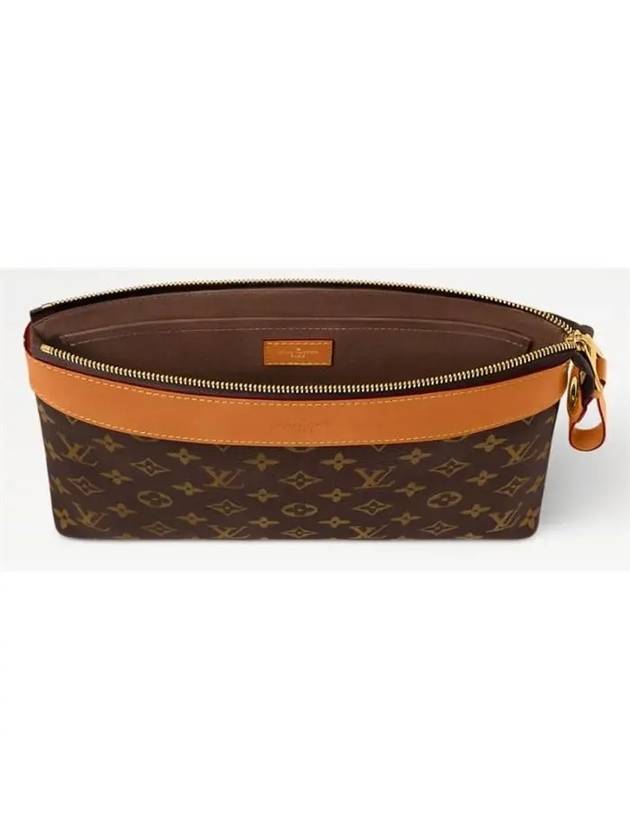 Pochette Voyage Souple Clutch Bag Brown - LOUIS VUITTON - BALAAN 4