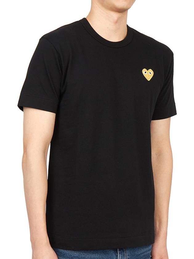 Comme des Gar ons Goldwappen Men s Short Sleeve T Shirt AZ T216 051 1 - COMME DES GARCONS PLAY - BALAAN 3