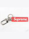 Supreme Red Logo Keyring - LOUIS VUITTON - BALAAN 3