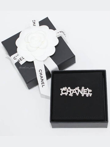 Brooch ABA426 B10536 NN147 - CHANEL - BALAAN 1