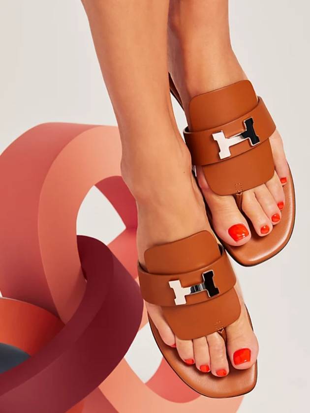 Hermes Galerie Buckle Leather Sandals Brown - HERMES - BALAAN.