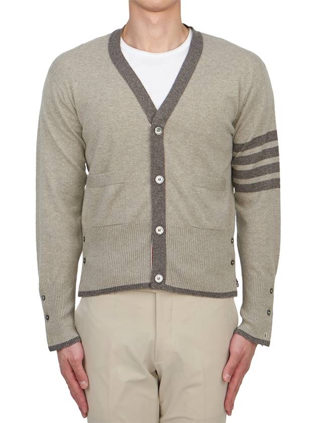 Men's Diagonal Armband Cashmere V-Neck Cardigan Beige - THOM BROWNE - BALAAN 3