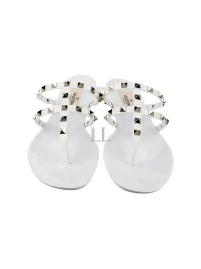 Rockstud Rubber Slippers White - VALENTINO - BALAAN 2